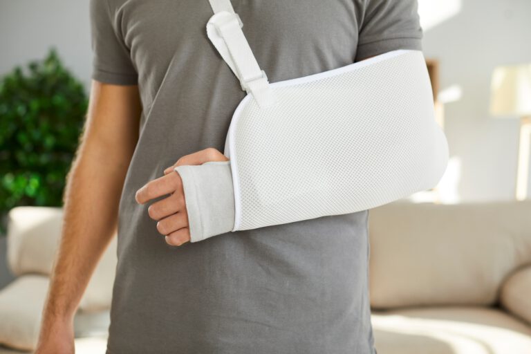 injured person looking for a personal injury lawyer in Fresno