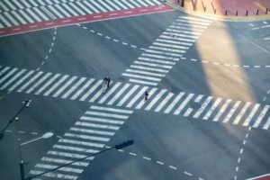 Sus Derechos como Peatón o Ciclista Después de un Accidente en California